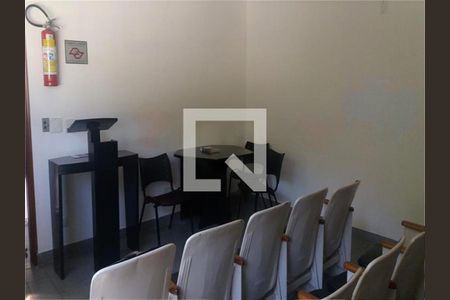 Casa à venda com 2 quartos, 150m² em Jardim Maria Estela, São Paulo