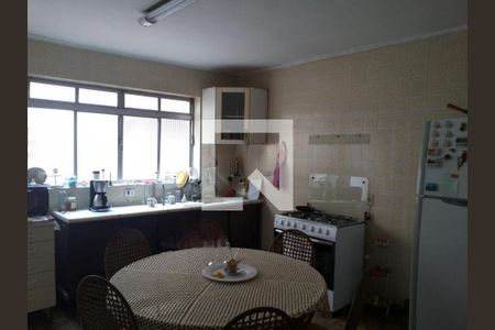 Casa à venda com 4 quartos, 120m² em Parque Jabaquara, São Paulo