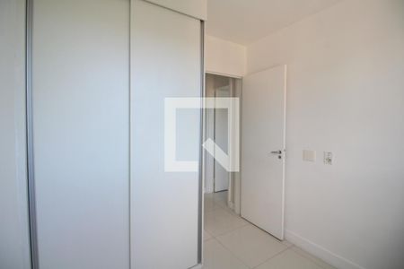 Quarto 1 de apartamento para alugar com 2 quartos, 47m² em Taquara, Rio de Janeiro
