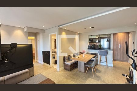 Sala de apartamento à venda com 2 quartos, 77m² em Campestre, Santo André