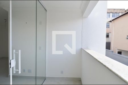 Varanda de apartamento à venda com 3 quartos, 87m² em Sagrada Família, Belo Horizonte