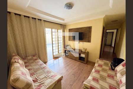 Sala de casa à venda com 2 quartos, 280m² em Fonte Grande, Contagem
