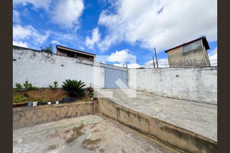 Área Externa de casa à venda com 2 quartos, 280m² em Fonte Grande, Contagem