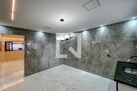 Cozinha de casa à venda com 4 quartos, 175m² em Vila Regente Feijó, São Paulo