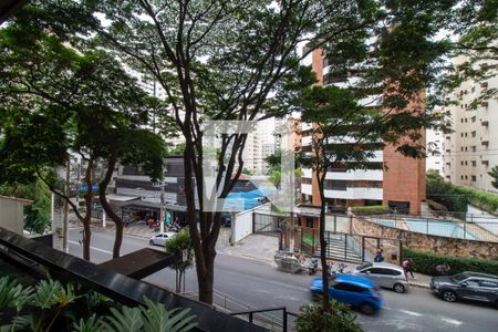 Sacada - Vista de apartamento à venda com 4 quartos, 131m² em Brooklin, São Paulo