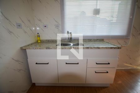 Sala/Cozinha de apartamento à venda com 2 quartos, 30m² em Penha de França, São Paulo