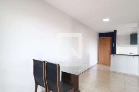 Sala de apartamento para alugar com 2 quartos, 55m² em  Gávea Sul, Uberlândia