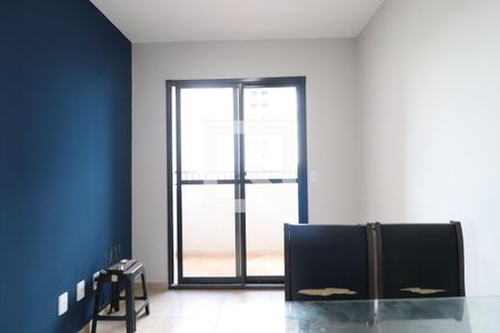 Sala de apartamento para alugar com 2 quartos, 55m² em  Gávea Sul, Uberlândia