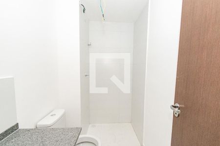 Banheiro de kitnet/studio para alugar com 1 quarto, 26m² em Ipiranga, São Paulo