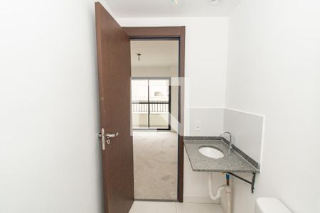 Banheiro de kitnet/studio para alugar com 1 quarto, 26m² em Ipiranga, São Paulo