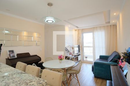 Sala de apartamento à venda com 3 quartos, 65m² em Guaiauna, São Paulo