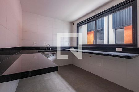 Cozinha de casa de condomínio à venda com 3 quartos, 225m² em Vila Madalena, São Paulo