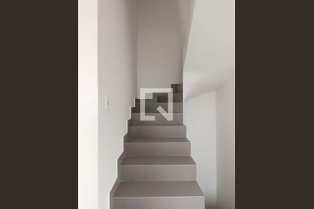 Corredor de casa à venda com 3 quartos, 256m² em Vila Madalena, São Paulo