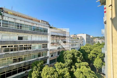 Vista Sala de apartamento à venda com 3 quartos, 114m² em Laranjeiras, Rio de Janeiro