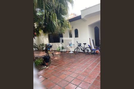Casa à venda com 3 quartos, 176m² em Vila Pirajussara, São Paulo
