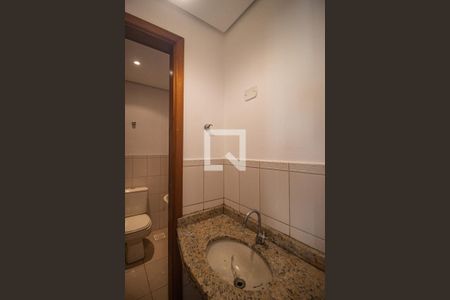 Lavabo de casa para alugar com 3 quartos, 267m² em Ipanema, Porto Alegre