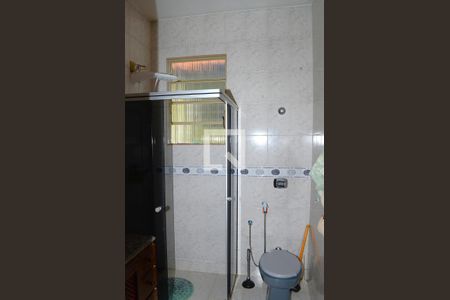 Banheiro de casa à venda com 3 quartos, 300m² em Carlos Prates, Belo Horizonte