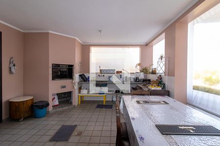 Área comum de casa para alugar com 5 quartos, 390m² em Jardim das Paineiras, Campinas