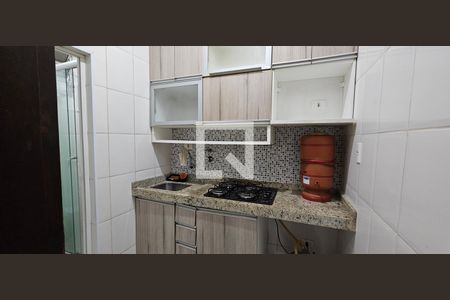Cozinha de kitnet/studio à venda com 1 quarto, 30m² em Sé, São Paulo