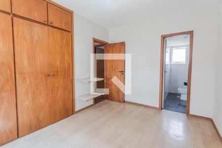 Suíte de apartamento para alugar com 3 quartos, 90m² em Funcionários, Belo Horizonte