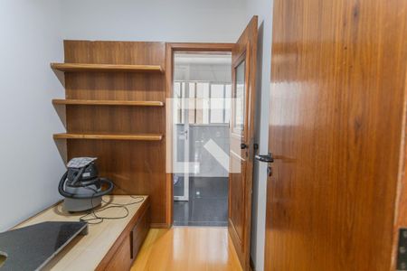 Quarto 2 de apartamento à venda com 3 quartos, 90m² em Funcionários, Belo Horizonte