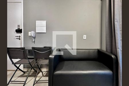 Sala de kitnet/studio à venda com 1 quarto, 30m² em Campo Belo, São Paulo