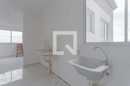 Cozinha e Área de Serviço de apartamento à venda com 2 quartos, 42m² em Passo das Pedras, Porto Alegre