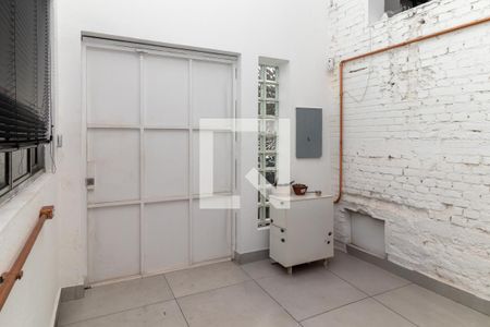 Corredor de casa para alugar com 3 quartos, 150m² em Alto da Lapa, São Paulo