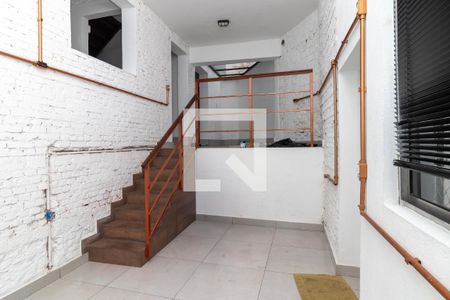 Corredor de casa para alugar com 3 quartos, 150m² em Alto da Lapa, São Paulo