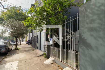 Fachada de casa à venda com 3 quartos, 150m² em Alto da Lapa, São Paulo