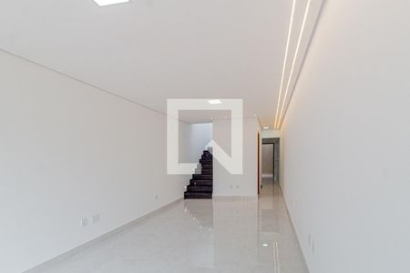 Sala de casa à venda com 3 quartos, 170m² em Vila Lais, São Paulo