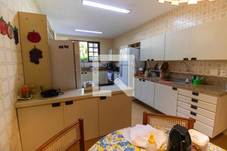 Cozinha de casa de condomínio à venda com 4 quartos, 1100m² em Piratininga, Niterói