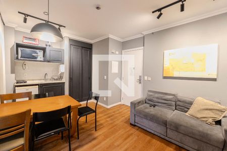 Sala de apartamento para alugar com 2 quartos, 45m² em Consolação, São Paulo