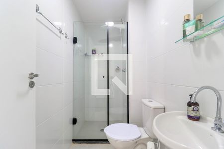 Banheiro de apartamento para alugar com 1 quarto, 24m² em Santo Amaro, São Paulo