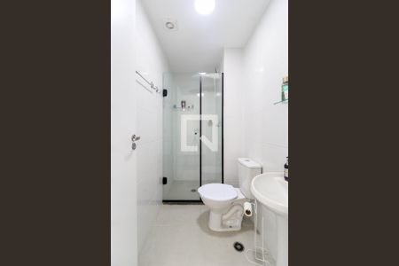 Banheiro de apartamento para alugar com 1 quarto, 24m² em Santo Amaro, São Paulo