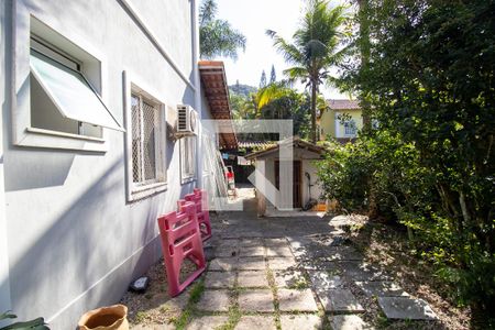 Quintal de casa de condomínio à venda com 4 quartos, 836m² em Vargem Grande, Rio de Janeiro