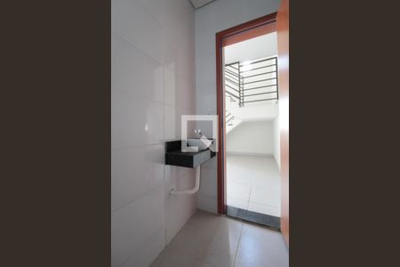 Lavabo  de casa à venda com 3 quartos, 120m² em São João Batista, Belo Horizonte