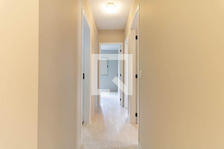 Corredor de apartamento à venda com 3 quartos, 58m² em Vila da Saúde, São Paulo