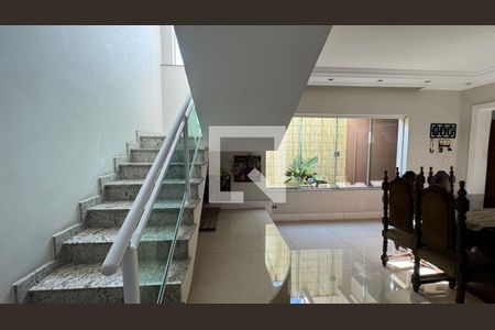 Casa à venda com 4 quartos, 333m² em Parque Anchieta, São Bernardo do Campo