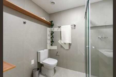 Banheiro de kitnet/studio à venda com 1 quarto, 29m² em Vila Mariana, São Paulo