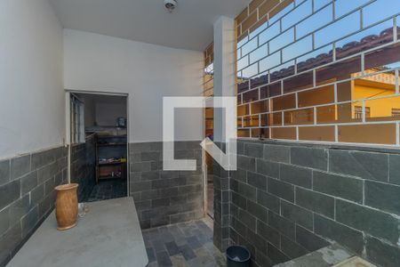 Casa à venda com 2 quartos, 300m² em Salgado Filho, Belo Horizonte