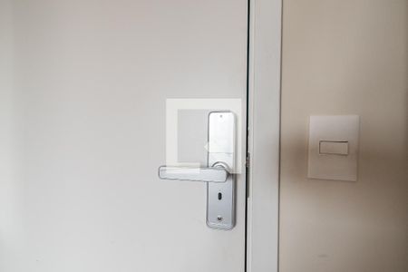 Fechadura eletrônica de kitnet/studio à venda com 1 quarto, 21m² em Ipiranga, São Paulo