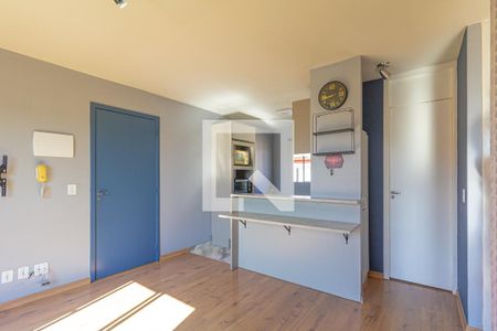 Sala de apartamento para alugar com 2 quartos, 43m² em Igara, Canoas