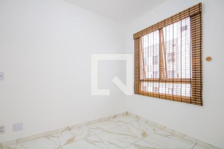 Quarto 2 de apartamento para alugar com 2 quartos, 35m² em Presidente Altino, Osasco