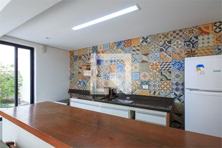 Casa à venda com 3 quartos, 256m² em Jardim Petropolis, São Paulo