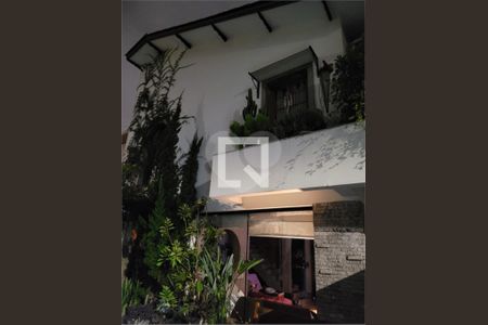 Casa à venda com 3 quartos, 212m² em Paraíso, São Paulo