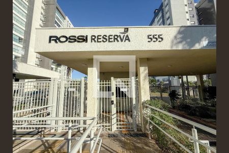 Fachada de apartamento à venda com 3 quartos, 137m² em Jardim do Salso, Porto Alegre