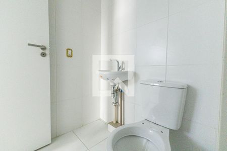 Lavabo de apartamento à venda com 3 quartos, 127m² em Jardim do Salso, Porto Alegre