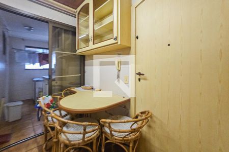 Cozinha de apartamento para alugar com 4 quartos, 90m² em Jardim das Conchas, Guarujá