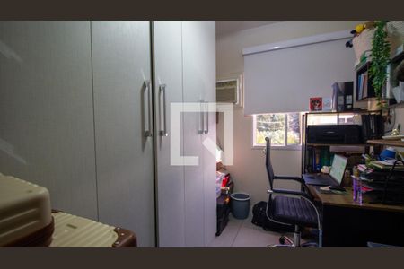 Quarto 2 de casa de condomínio à venda com 3 quartos, 85m² em Vargem Pequena, Rio de Janeiro